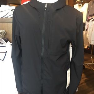 airing easy jacket lululemon